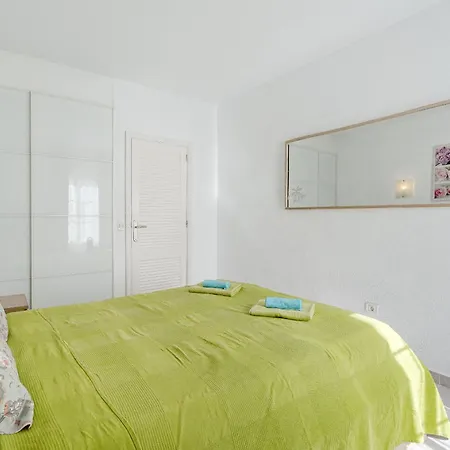 Tenerife Lo Апартаменти *